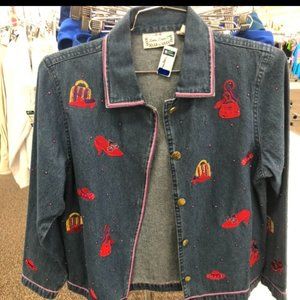 Vintage jean jacket with cute patches!